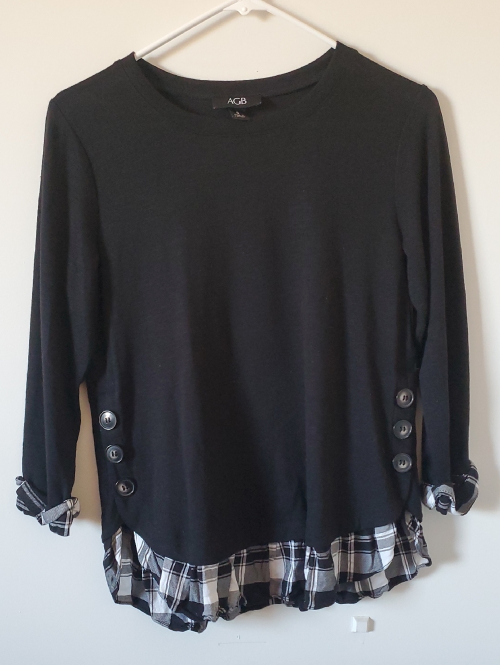 AGB Black Long Sleeve Top with Plaid Ruffle Hem &Side Buttons Woman's Size Small
